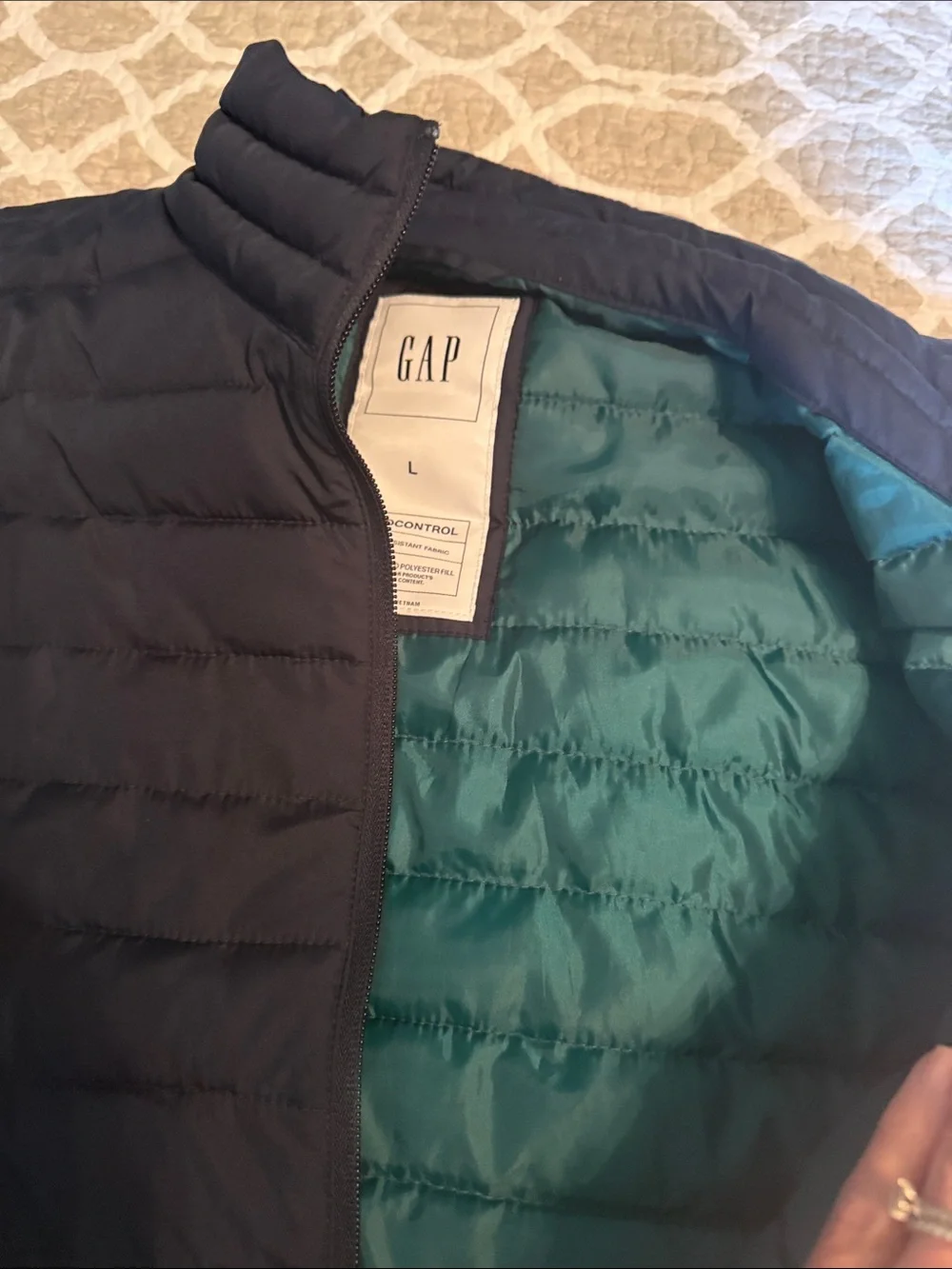 GAP Men's Navy Quilted Puffer Vest
